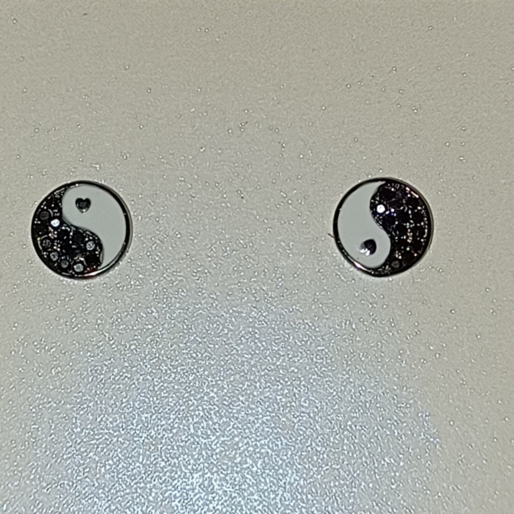 GOLD CAKE HAND PAINTED YIN YANG HEART STUD POST STERLING SILVER EARRINGS